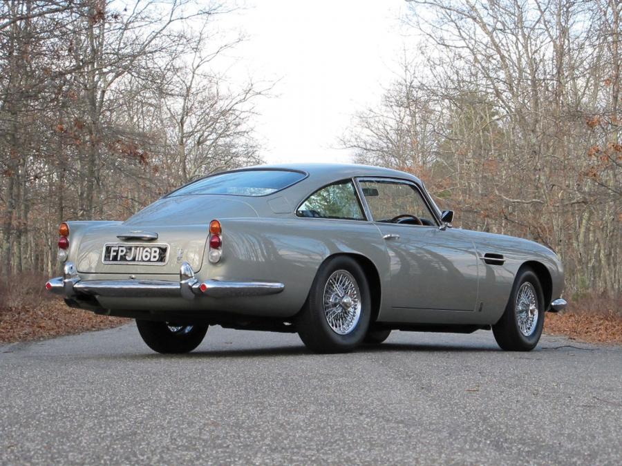  Aston Martin DB5 (1493/R) 1964 года  (фото 2 из 21)